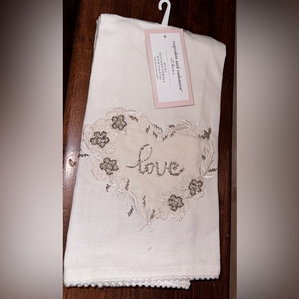 “Love” Kitchen Towel with rhinestone Pack of 2 by  - NEW